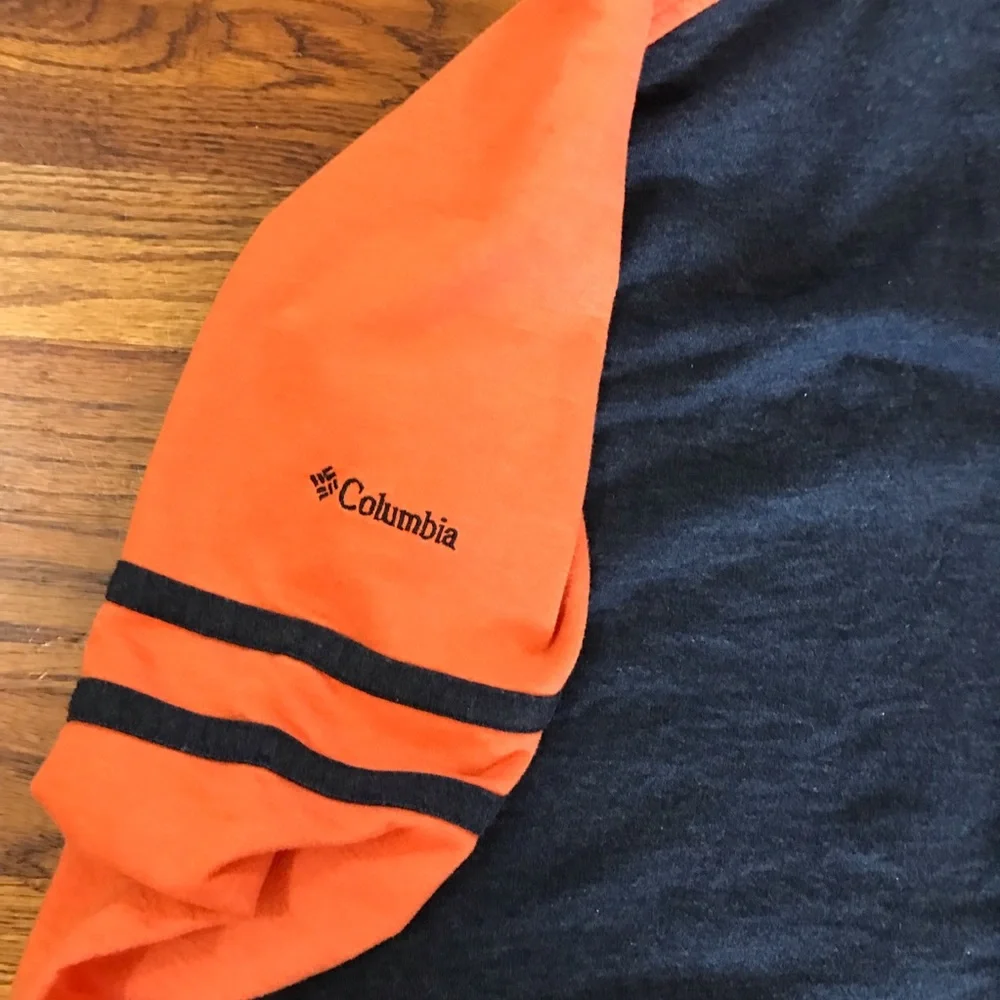 Columbia Auburn Pullover Hoodie Hooded Sweatshirt Shirt Size Youth Medium Unisex
